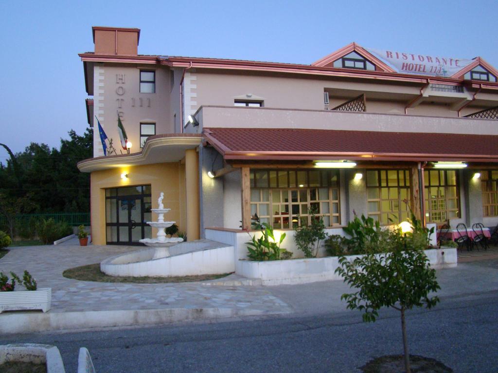 Hotel Ristorante111 Villapiana Exterior foto