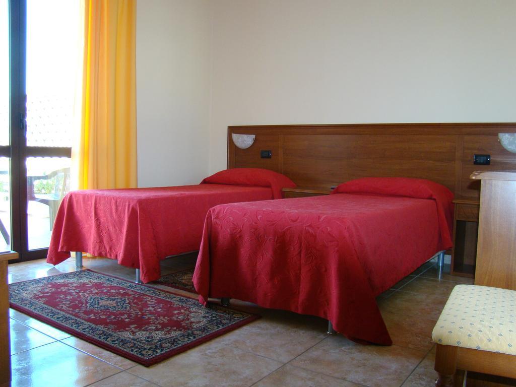 Hotel Ristorante111 Villapiana Quarto foto